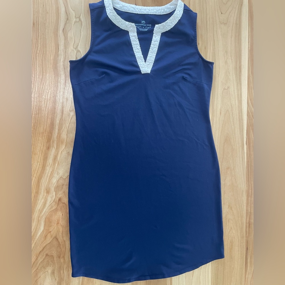 Southern Tide Shift Dress Small Sleeveless Blue Eyelet Neckline Preppy